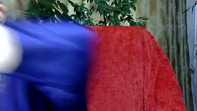 Emma52610 online show from 11.12.25