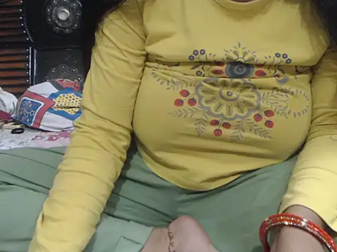 prettyindiandoll online show from 04.20.26