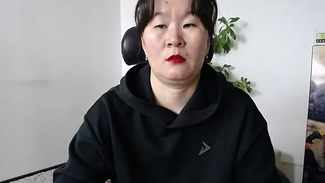 Snapshot of Akira_xx chatting on 10.03.25 Akira xx online show from 10.03.25