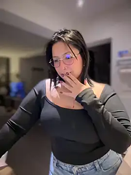 DannaaMeliza online show from 12.02.24