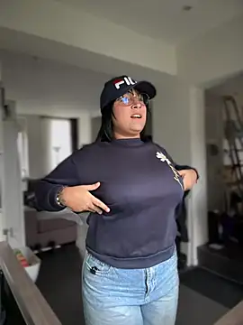 DannaaMeliza online show from 12.27.24