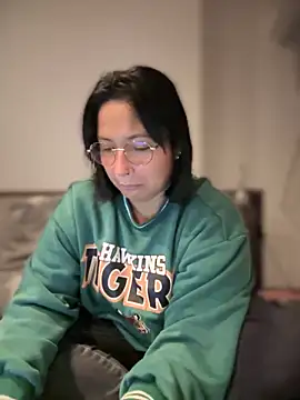 DannaaMeliza online show from 12.31.24