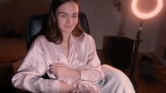 EvelynGG online show from 01.10.25