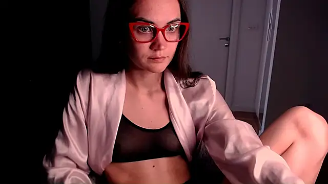 Snapshot of EvelynGG chatting on 05.05.26 EvelynGG online show from 05.05.26