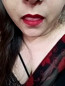 naughtymadam online show from 12.12.24
