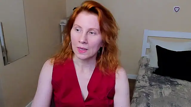 FoxySophia online show from 10.01.25