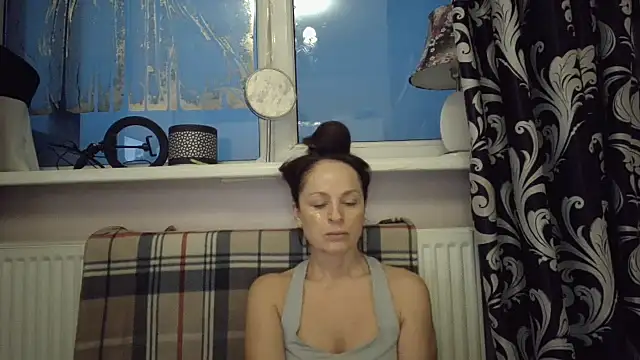 LindaStarS online show from 02.18.26