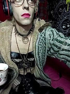 Snapshot of jessysky723 chatting on 12.05.25 jessysky723 online show from 12.05.25