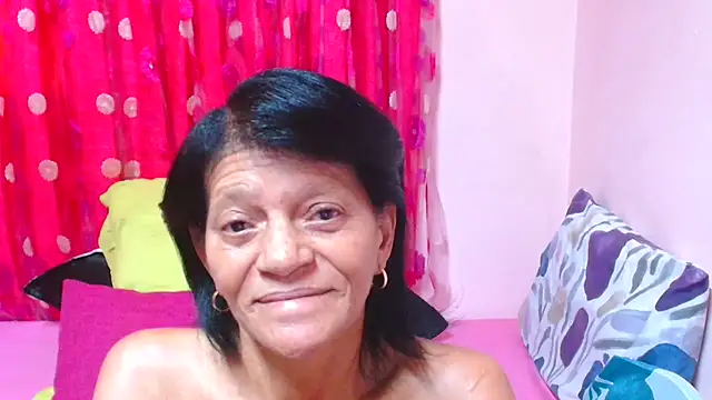 Snapshot of SLUTTYROXY chatting on 03.13.26 SLUTTYROXY online show from 03.13.26