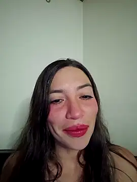 Snapshot of loveuu-bae chatting on 10.02.25 loveuu-bae online show from 10.02.25