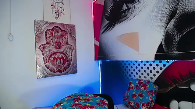 karlaveckyts online show from 02.13.25