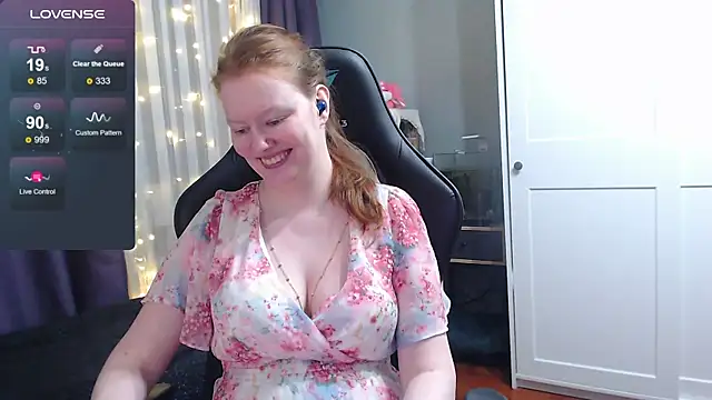 Lady Inari online show from 03.01.25