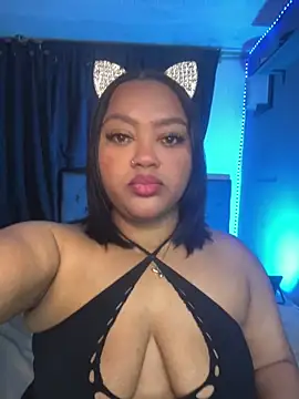 yanza2002 online show from 10.30.25