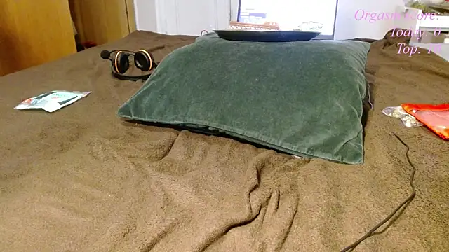 victoria97 online show from 04.14.26