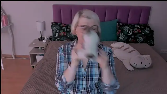 sabrinamacmarren online show from 03.03.25