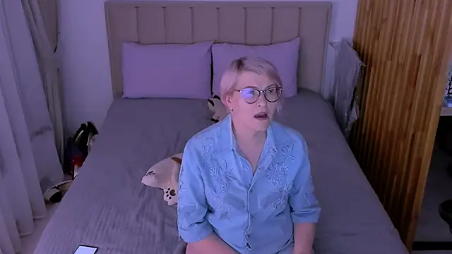 sabrinamacmarren online show from 03.13.26