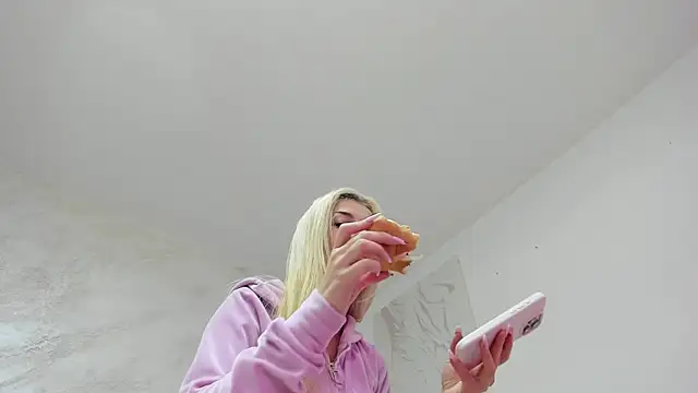 lissababe1 online show from 09.27.25