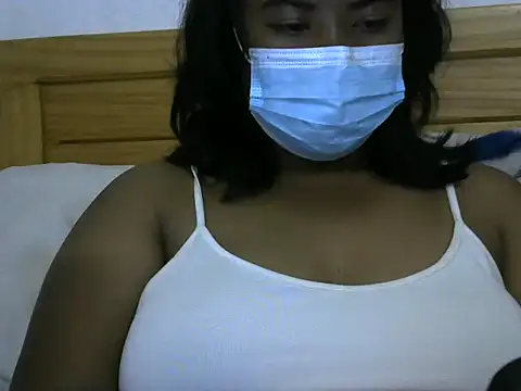 Artinah22 online show from 10.26.25