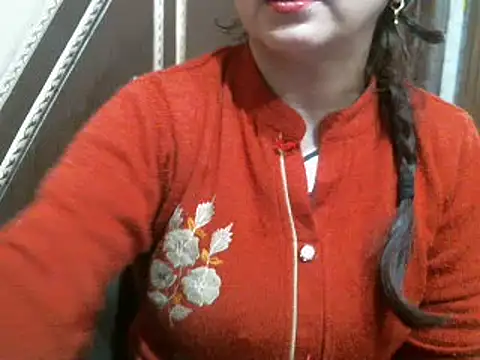 Snapshot of UrsMansi chatting on 01.11.25 UrsMansi online show from 01.11.25