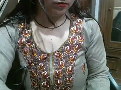 Snapshot of UrsMansi chatting on 01.23.25 UrsMansi online show from 01.23.25