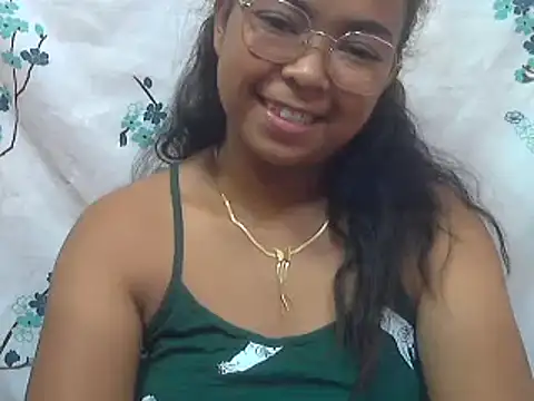 milkboobsgirl online show from 03.12.25