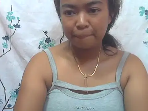 milkboobsgirl online show from 03.13.25