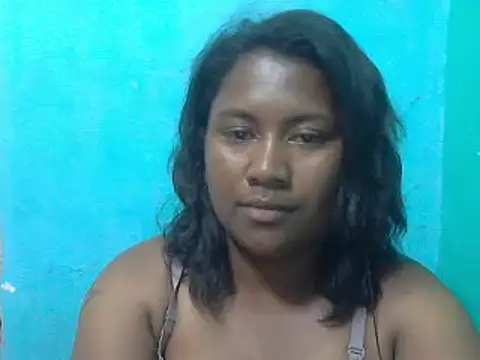 Snapshot of cutybigass chatting on 02.14.26 cutybigass online show from 02.14.26