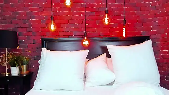 ChristynaRoss online show from 01.28.25