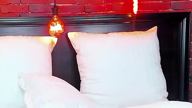 ChristynaRoss online show from 02.05.25