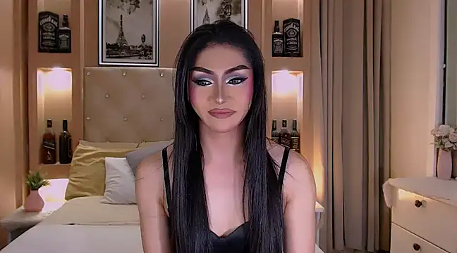 YOUR DREAMWIFE online show from 02.14.25