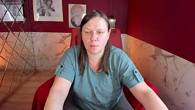 Snapshot of KellyPerfection chatting on 06.07.26 KellyPerfection online show from 06.07.26