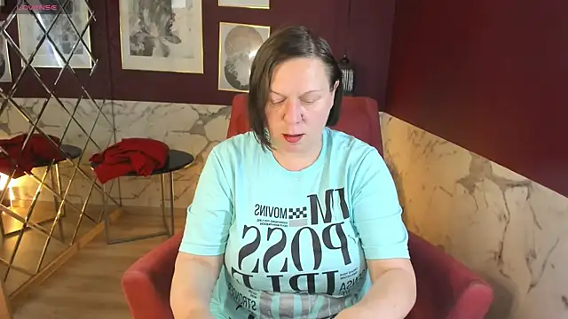 Snapshot of KellyPerfection chatting on 07.13.26 KellyPerfection online show from 07.13.26