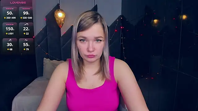 Snapshot of BellaDreamy chatting on 01.11.25 BellaDreamy online show from 01.11.25