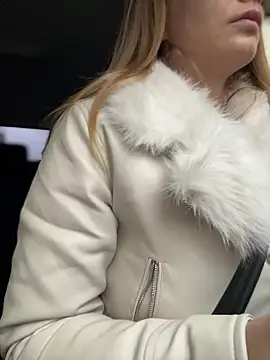 Snapshot of AnastasiaAniess chatting on 12.22.25 AnastasiaAniess online show from 12.22.25