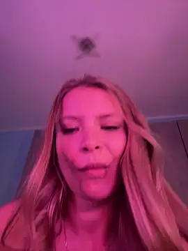 Snapshot of AnastasiaAniess chatting on 01.15.26 AnastasiaAniess online show from 01.15.26
