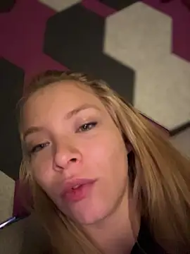 Snapshot of AnastasiaAniess chatting on 03.22.26 AnastasiaAniess online show from 03.22.26
