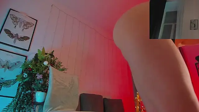 LilianKroft online show from 12.25.24