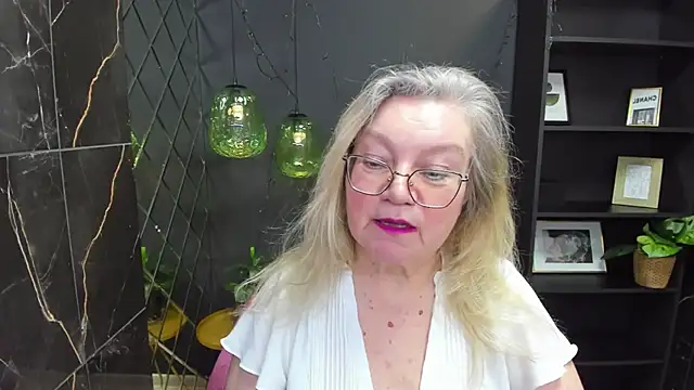 NataliMellow online show from 01.12.25