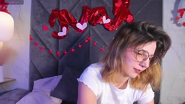 JaneGraceful online show from 02.14.25