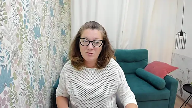 LeaPure online show from 11.15.25