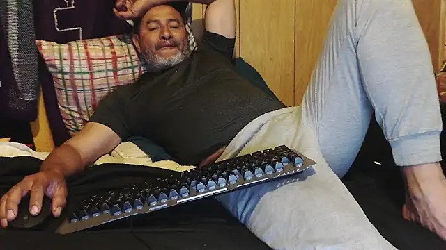 Snapshot of dantehot2020 chatting on 03.01.26 dantehot2020 online show from 03.01.26