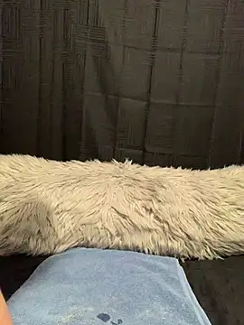 Rakiyahcharms online show from 01.23.25