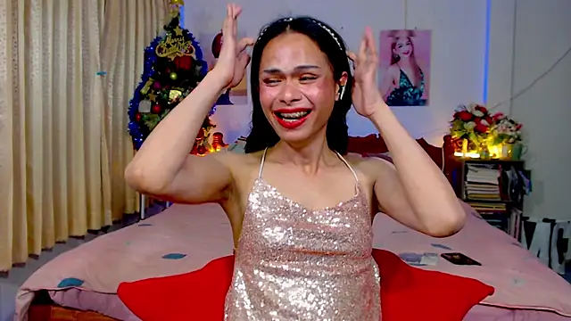 Snapshot of ribbinpink chatting on 03.10.25 ribbinpink online show from 03.10.25