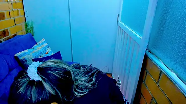 Snapshot of Penelope47 chatting on 01.22.25 Penelope47 online show from 01.22.25