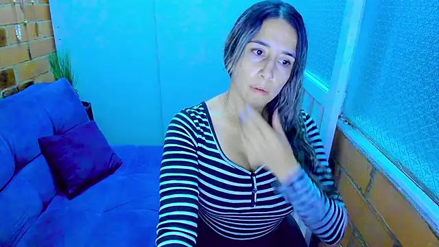 Snapshot of Penelope47 chatting on 02.17.25 Penelope47 online show from 02.17.25