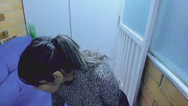 Snapshot of Penelope47 chatting on 03.21.25 Penelope47 online show from 03.21.25