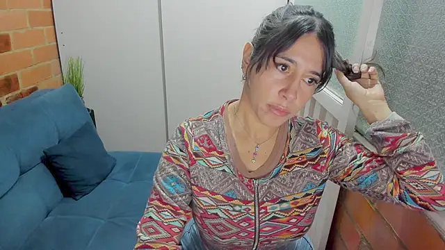 Snapshot of Penelope47 chatting on 10.24.25 Penelope47 online show from 10.24.25