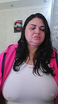 Snapshot of littleRikka chatting on 01.11.26 littleRikka online show from 01.11.26