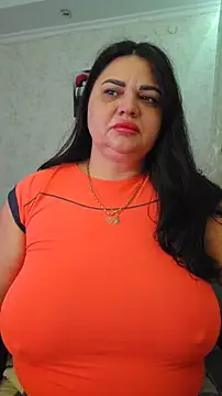 Snapshot of littleRikka chatting on 01.14.26 littleRikka online show from 01.14.26