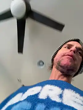 Snapshot of rusharizona chatting on 01.01.25 rusharizona online show from 01.01.25